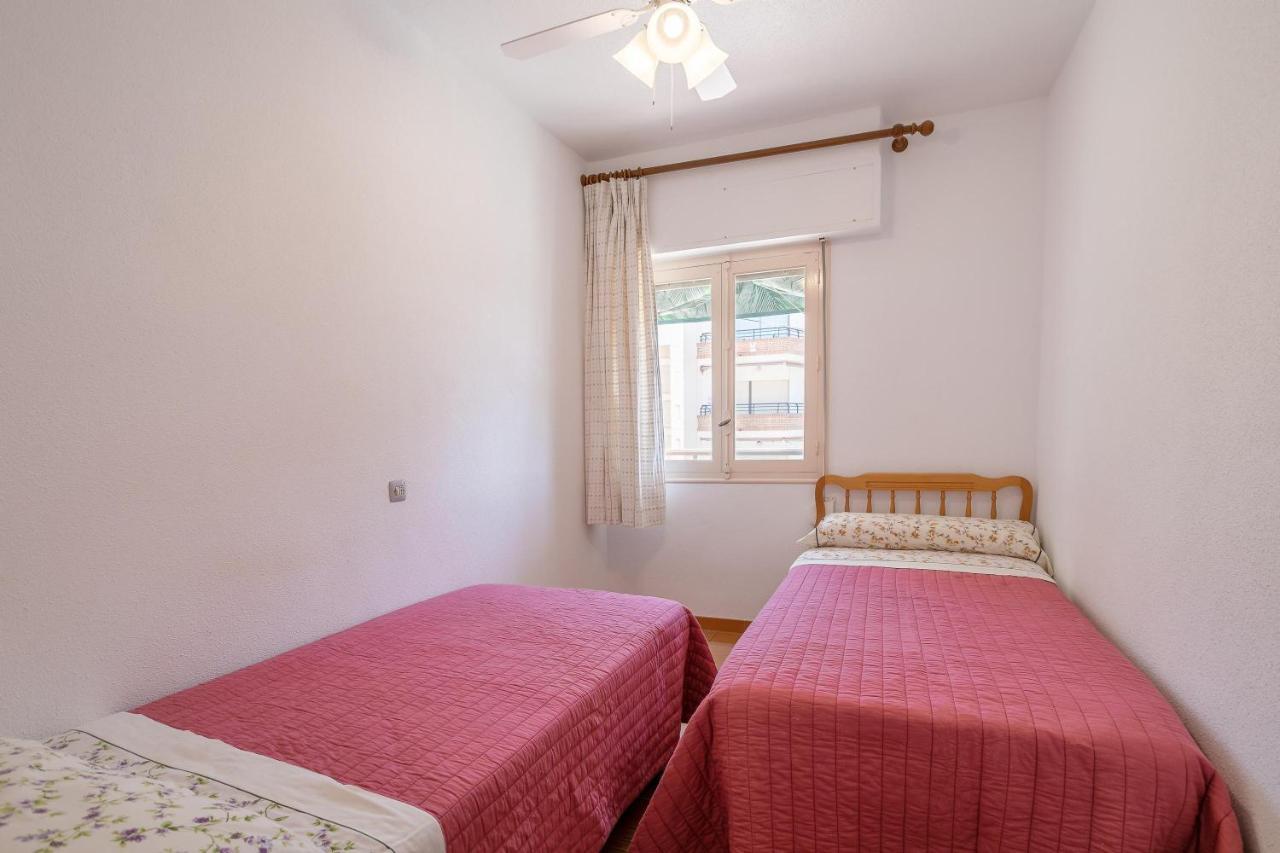 Apartment With Stunning Sea Views 산타 폴라 외부 사진